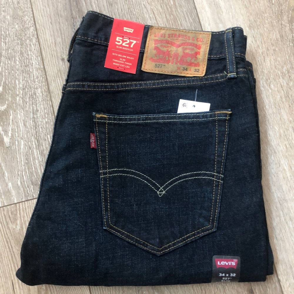 Men’s Levi’s 527 jeans.